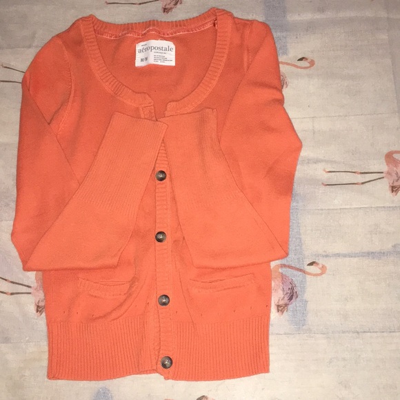 ❤️🤍🧡 Lot of 3 cute sweaters! - Picture 3 of 4